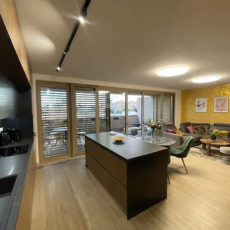 Apartment Urban 2 Bedroom Bratislava