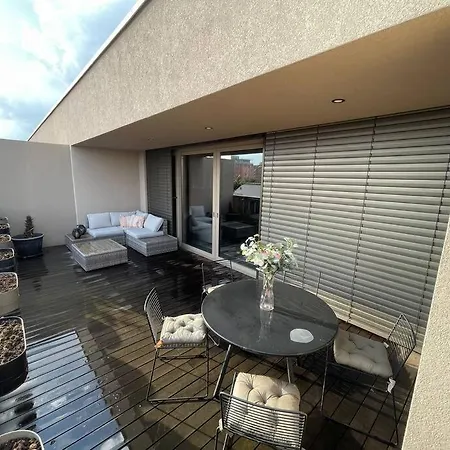 Urban 2 Bedroom Apartment Bratislava