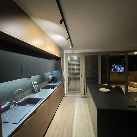 Apartment Urban 2 Bedroom *