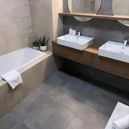 Urban 2 Bedroom Apartment
